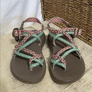 Chaco Sz 9 Women's Strappy Sandals - Multicolor New